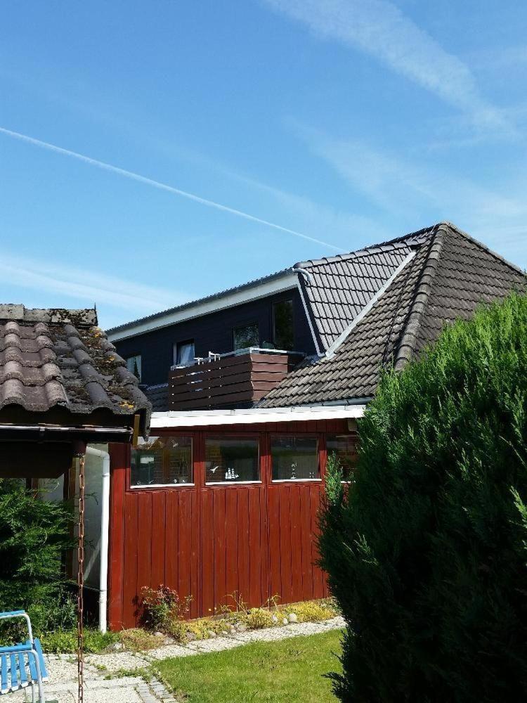 Haus Lily Nr.02 Bis Zu 6 Personen Davon Max. 2 Kinder Büsum Extérieur photo